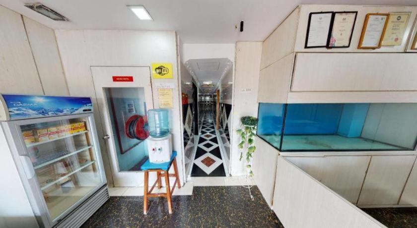 Serdang Business Hotel Seri Kembangan Extérieur photo